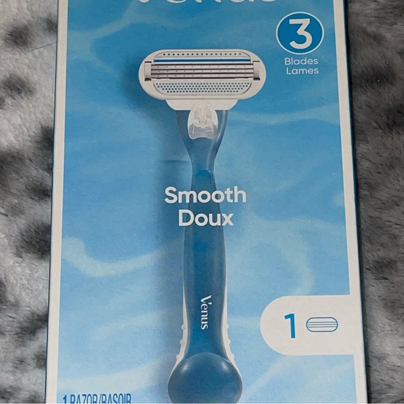 Gillette Venus Razor - Picture 3 of 10